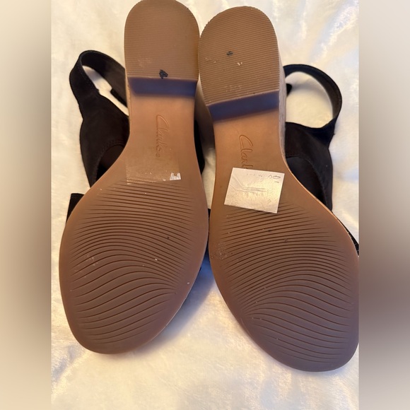 Clark’s Cork Wedge Sandals - Picture 12 of 14